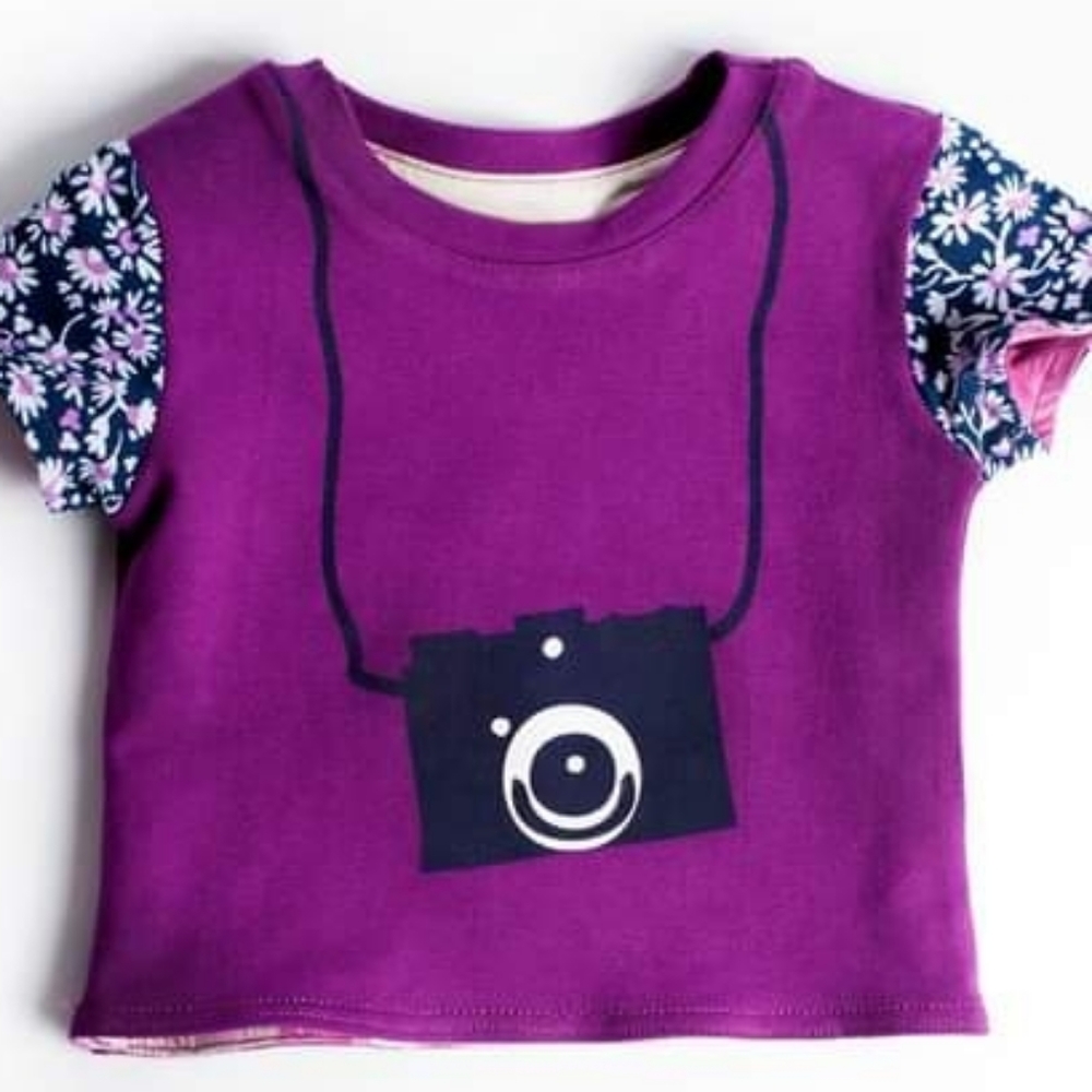 Reversible double sided t-shirt